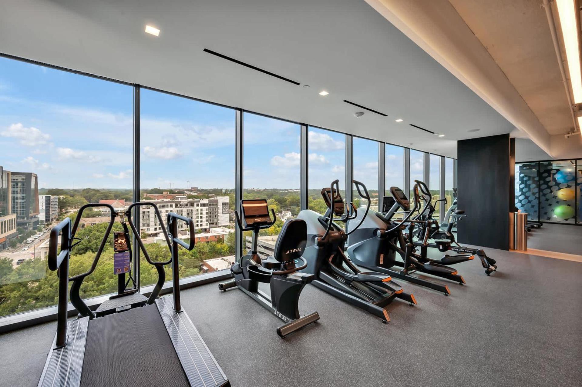 High-Rise Apt Raleigh Free Parking & Sunset View 1 外观 照片