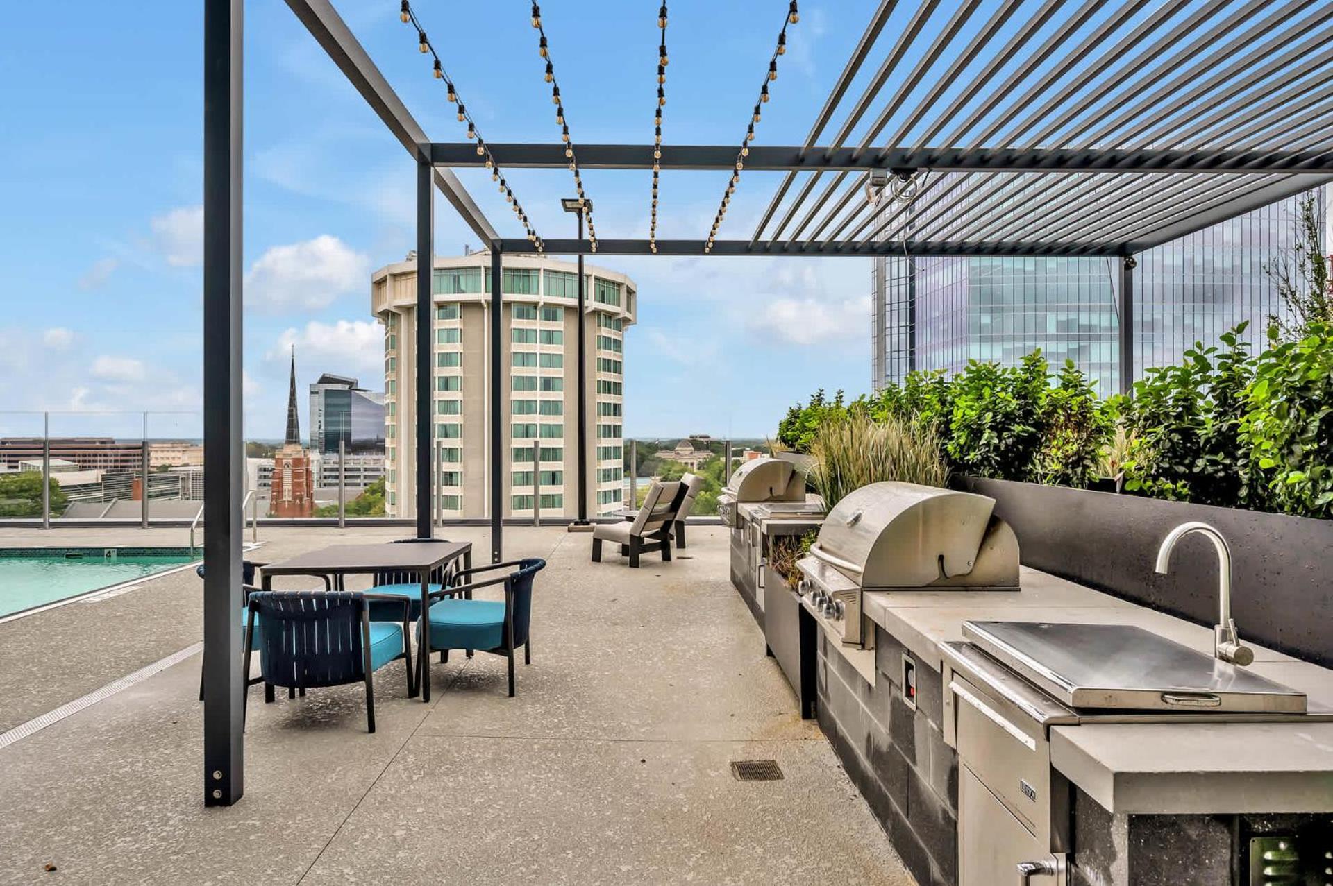 High-Rise Apt Raleigh Free Parking & Sunset View 1 外观 照片