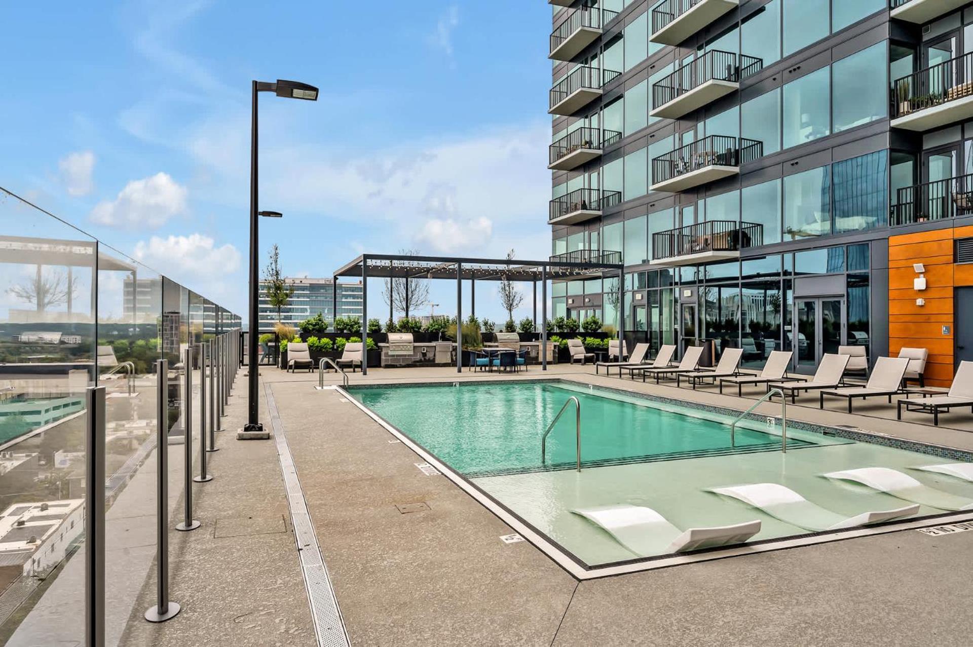 High-Rise Apt Raleigh Free Parking & Sunset View 1 外观 照片